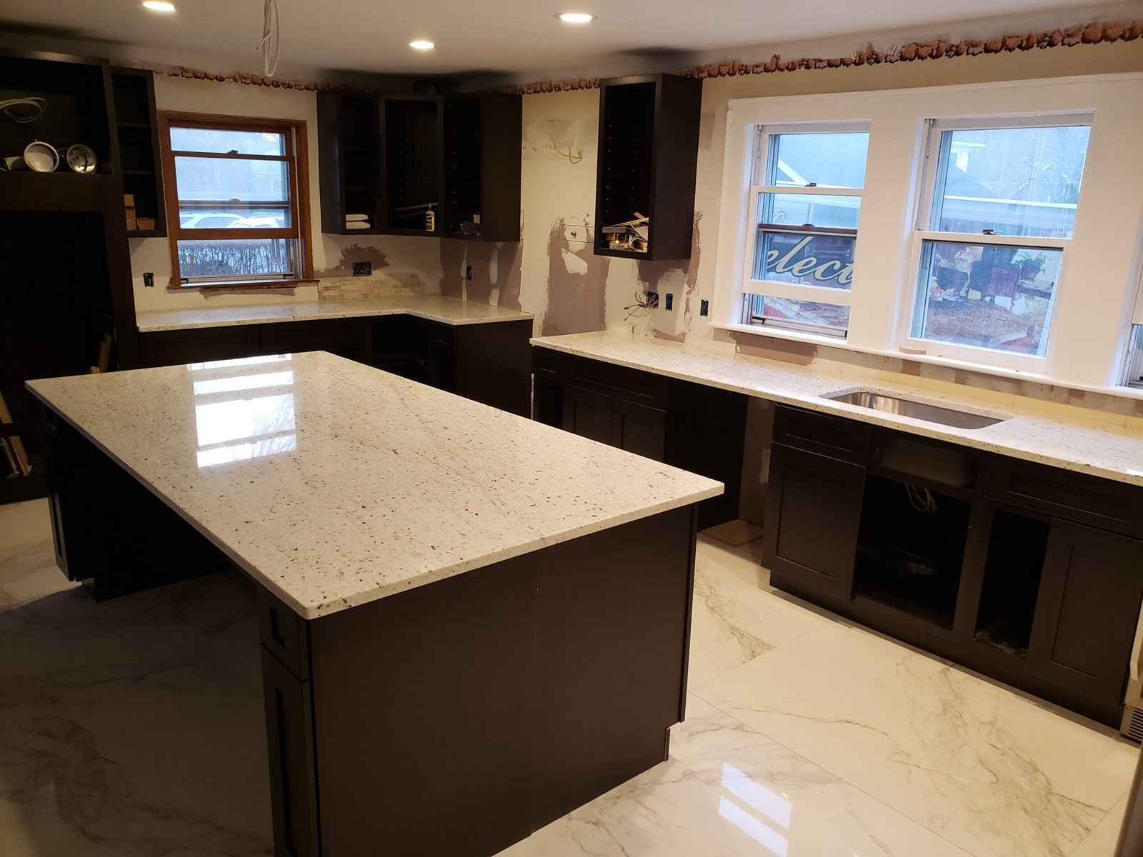 Finished kitchen island and perimeter countertops in Marblehead Massachusetts